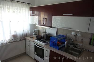 Apartament 3 camere de vânzare Focșani ⋆ Ofertă Anunț IMOBILIAR ⋆ nr. 5259