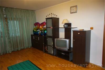 Apartament 4 camere de vânzare Focșani ⋆ Ofertă Anunț IMOBILIAR ⋆ nr. 5269