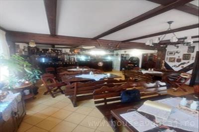 De vanzare birou/ spatiu comercial cu5 incaperi in LEPSA VRANCEA, perioada constructie dupa 2001, pozitionare in zona Central, etajul 1, suprafata utila 400 mp