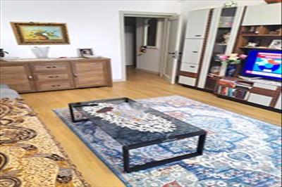 De vanzare apartament in FOCSANI VRANCEA, perioada constructie dupa 2001, pozitionare in zona Central, etajul 0, suprafata utila 58 mp, compartimentare Decomandat 7377
