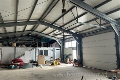 De vanzare birou/ spatiu comercial cu3 incaperi in FOCSANI VRANCEA, perioada constructie dupa 2001, pozitionare in zona Central, suprafata utila 550 mp