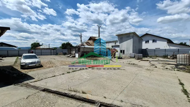 Proprietate industrială  de vânzare  11.574 mp teren, acces TIR-A7