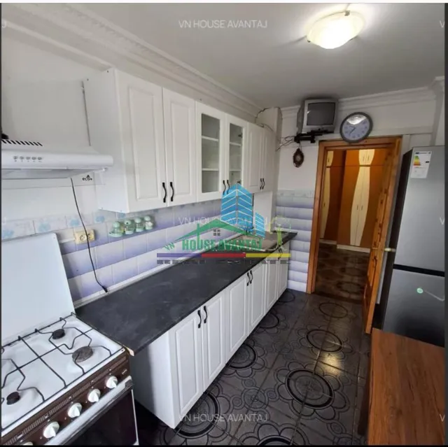Apartament 2 camere etaj 2 , scoala 2