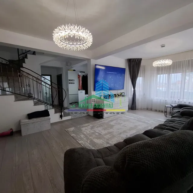 Casa de vanzare în cartier Sud Focșani-Militari