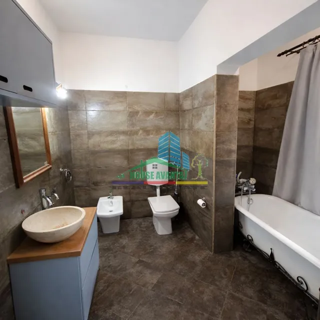 Vilă interbelică exclusivistă în centrul orașului Focșani