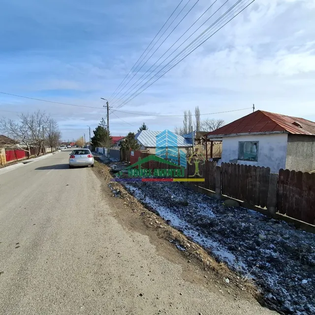 De vanzare Casa si teren Bizighesti