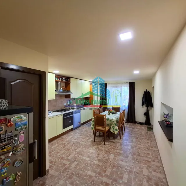 Casă de vânzare   construcție 2015
