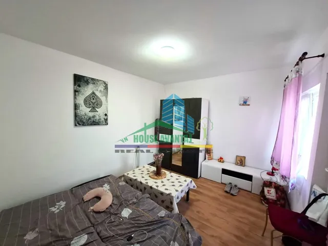 Casa si teren de vanzare Blidari - Cotesti