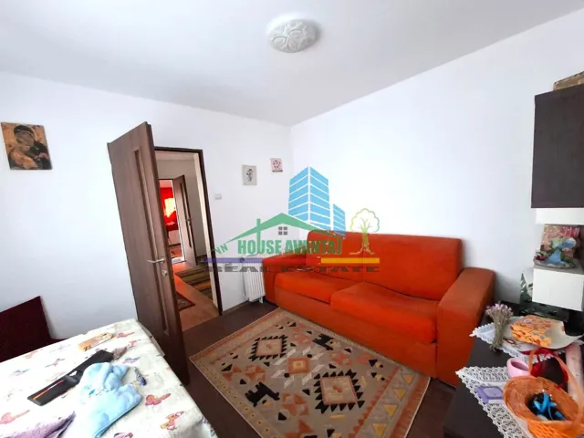 Casa si teren de vanzare Blidari - Cotesti