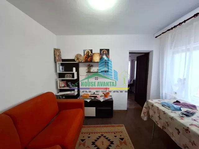 Casa si teren de vanzare Blidari - Cotesti