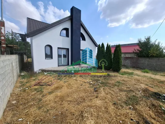 Casa de vanzare Botarlau