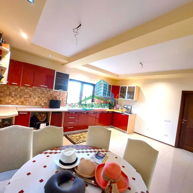 Casa 2016 Gugesti central