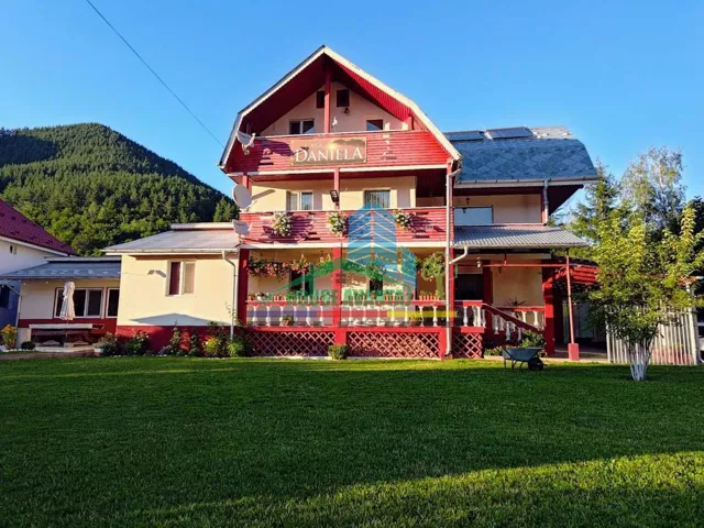 Pensiune / Casă de vacanță de vânzare în Lepșa,