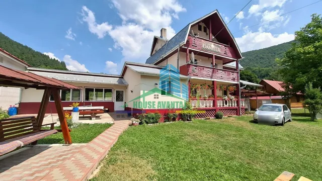 Pensiune / Casă de vacanță de vânzare în Lepșa,