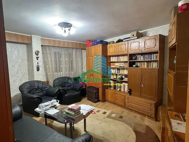 Apartament 3 camere, decomandat, 72 mp | Etajul 1 | Bld Independentei