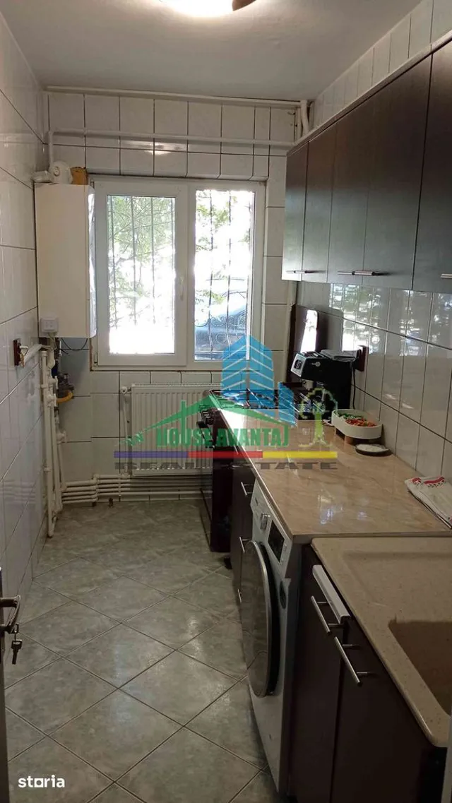 Apartament 3 camere parter