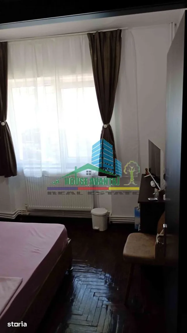 Apartament 3 camere parter