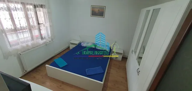 Vand apartament 2 camere 56 mp, zona Piata