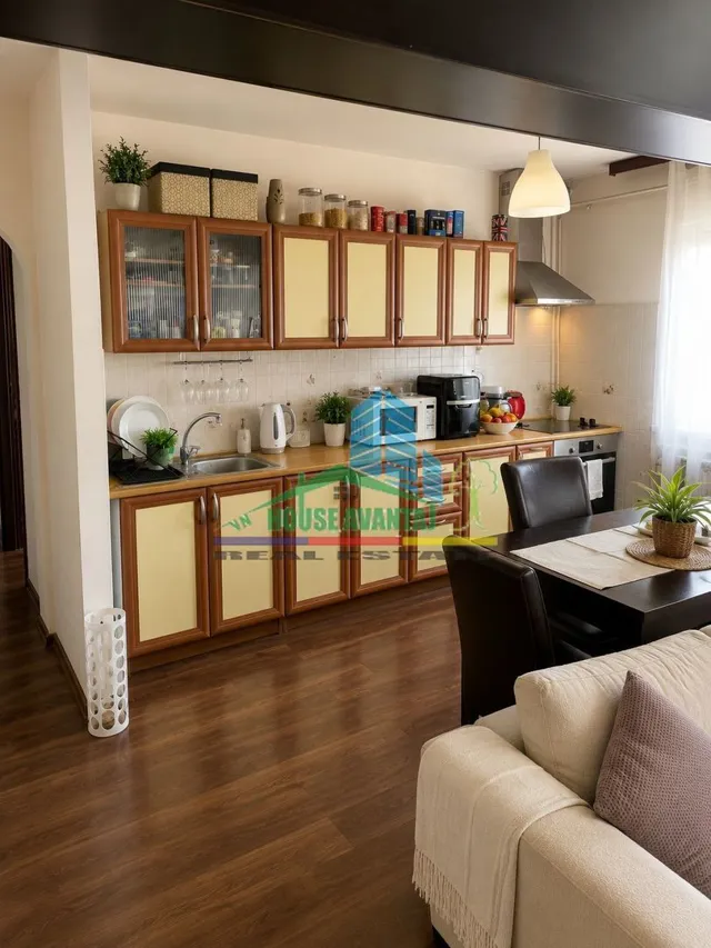 Apartament cu 3 camere la cheie