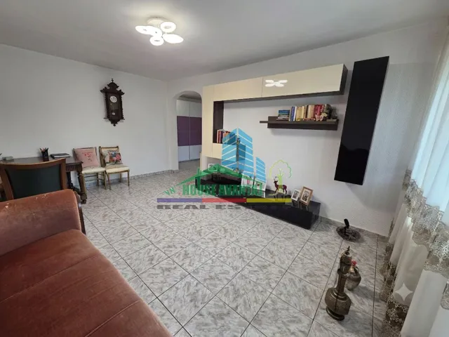 Oportunitate Ultracentrală | Apartament 3 camere Piața Unirii, Focșani