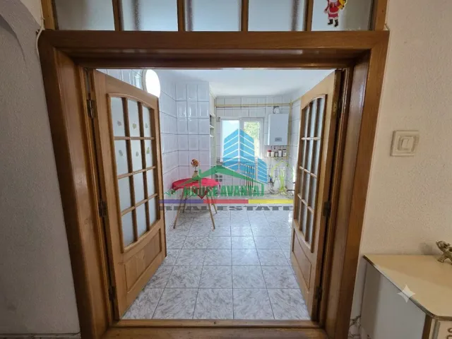 Oportunitate Ultracentrală | Apartament 3 camere Piața Unirii, Focșani