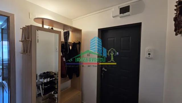 Apartament 3 camere | Renovat modern și parcare | Zona Brăilei