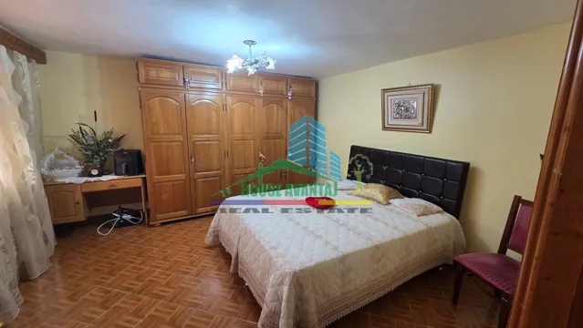 Casă 3 camere + Bucătărie de vară /Teren 432 mp Zona Bahne