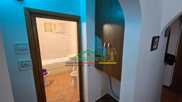 Apartament 3 camere, parter, de inchiriat, Focșani, zona Brailei